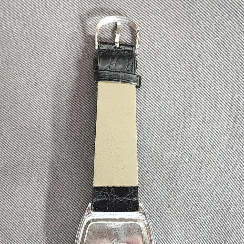 Tempreaux Black White Face w/Silver Accent Japan Mvmt Stainless Steel Back Watch